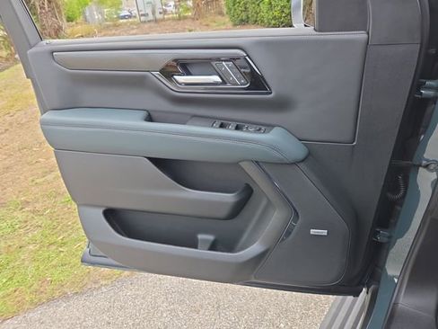 New 2026 GMC Yukon AT4 w/ AT4 Premium Plus Package image 23