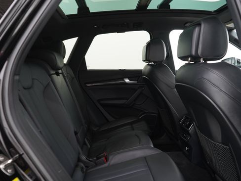 Used 2018 Audi SQ5 Prestige w/ Prestige Package AWD/4WD image 15