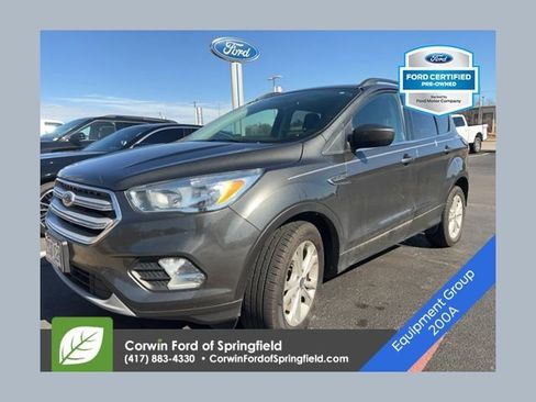 Used 2018 Ford Escape SE w/ SE Sync 3 Package image 1