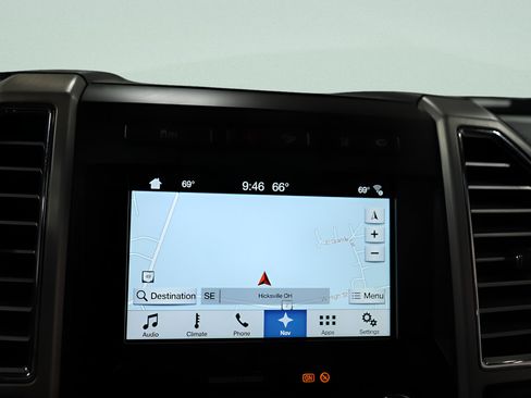 Used 2017 Ford F250 Platinum w/ Platinum Ultimate Package AWD/4WD image 14