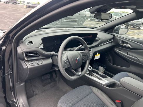 New 2026 Buick Envista Preferred FWD image 18