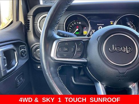 Used 2023 Jeep Wrangler Unlimited Sahara w/ Cold Weather Group image 10