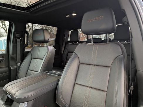 Certified 2025 Chevrolet Silverado 1500 High Country w/ High Country Premium Package image 29