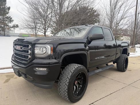 Used 2017 GMC Sierra 1500 Base 4x4 4dr Double Cab 6.5 ft image 15