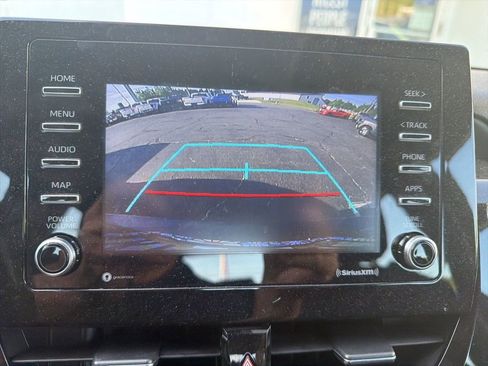 Used 2021 Toyota Camry SE AWD/4WD image 11