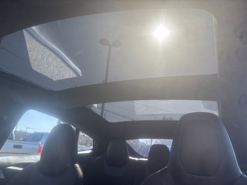 Used 2016 Tesla Model S 75 image 19