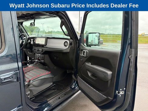Used 2025 Jeep Gladiator Sport AWD/4WD image 30