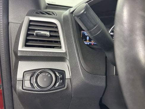 Used 2014 Ford Explorer XLT w/ Equipment Group 202A image 14