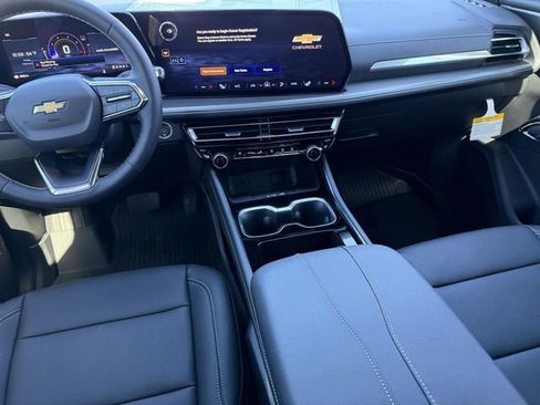 New 2026 Chevrolet Traverse LT w/ Sun and Wheel Package image 34