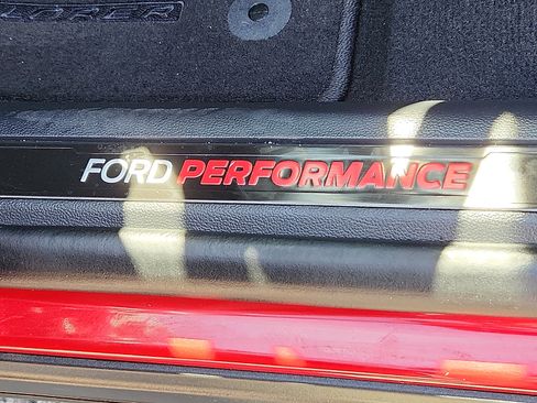 Used 2025 Ford Explorer ST w/ Sun And Sound Package AWD/4WD image 16