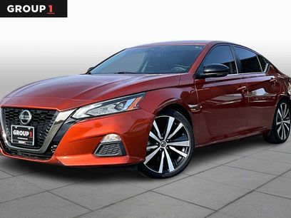 Used 2022 Nissan Altima 2.0 SR