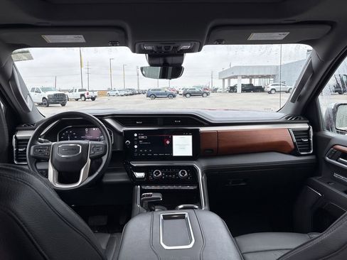 Used 2022 GMC Sierra 1500 Denali w/ Denali Reserve Package image 28