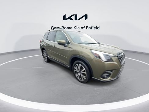 Used 2022 Subaru Forester Limited image 2