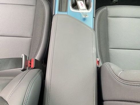 New 2026 Chevrolet Equinox EV LT image 17