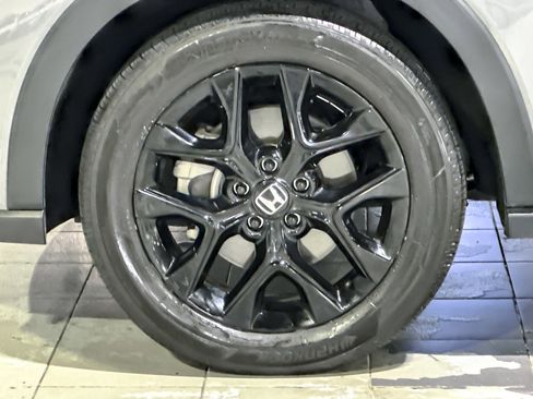 Used 2024 Honda HR-V Sport image 11