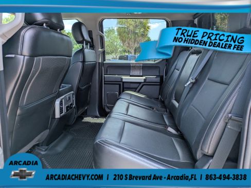 Used 2019 Ford F250 Lariat w/ Lariat Ultimate Package AWD/4WD image 13