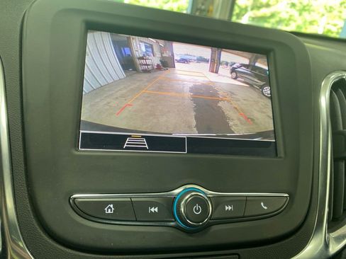 Used 2024 Chevrolet Equinox LT AWD/4WD image 43