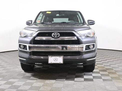Used 2018 Toyota 4Runner Limited AWD/4WD image 10