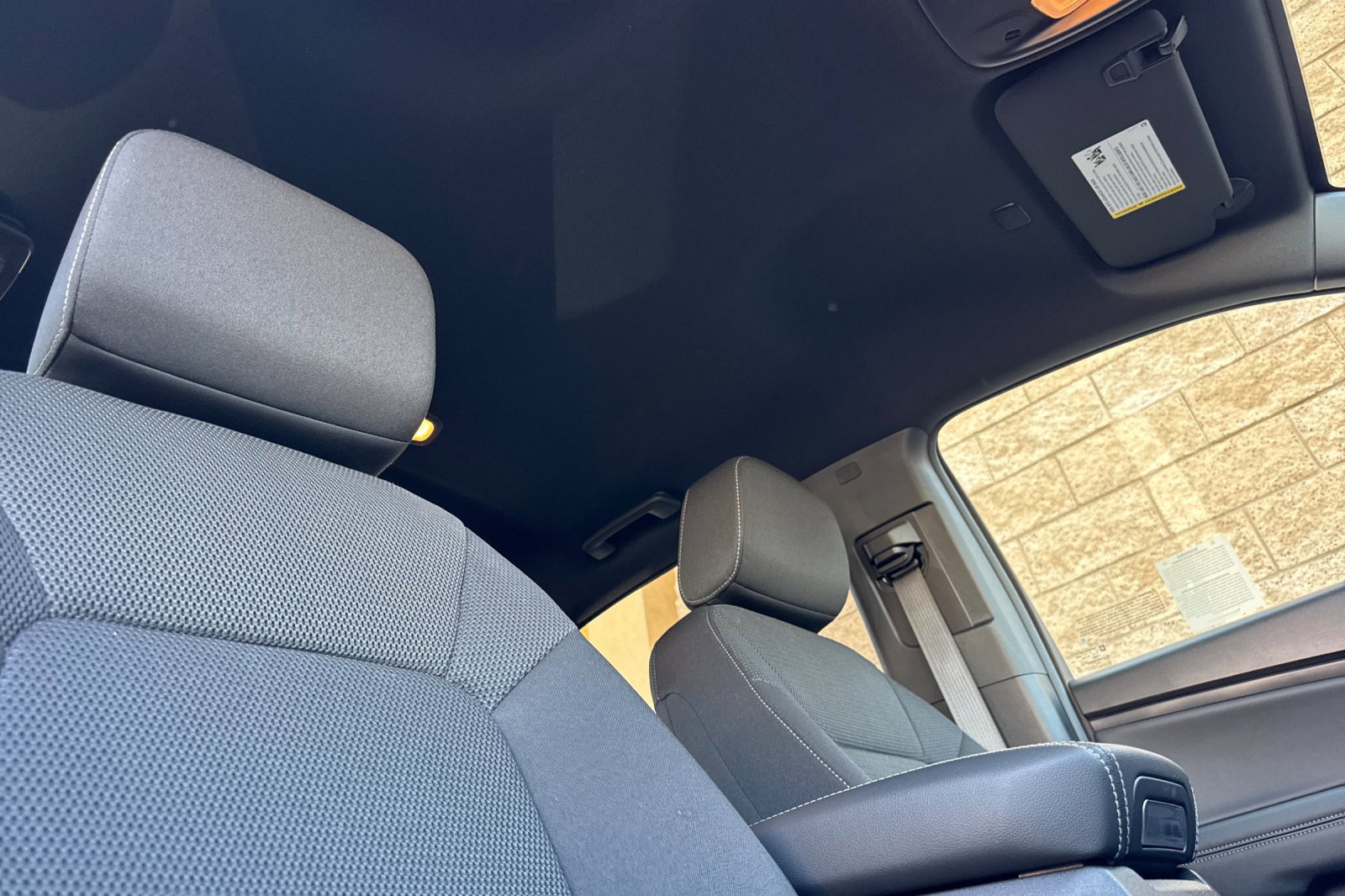 Used 2025 GMC Canyon Elevation RWD image 17