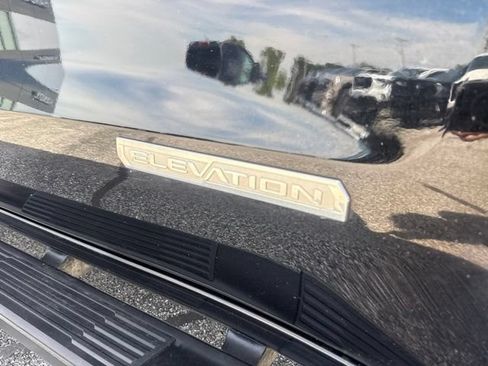 Certified 2022 GMC Sierra 1500 Elevation AWD/4WD image 11