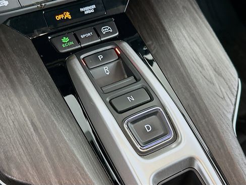 Used 2018 Honda Clarity Touring image 25