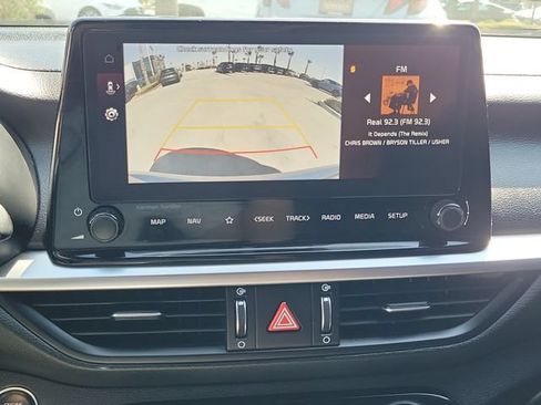 Used 2024 Kia Forte GT-Line w/ GT-Line Premium Package FWD image 12