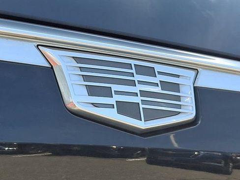 Used 2021 Cadillac Escalade ESV Premium Luxury w/ LPO, Radiant Package AWD/4WD image 30