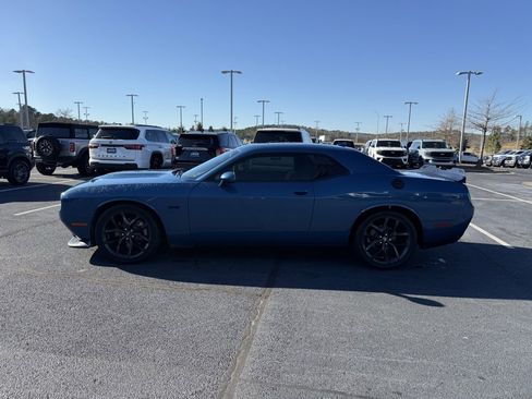 Used 2023 Dodge Challenger R/T w/ Blacktop Package image 4