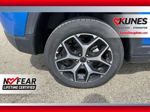 Used 2025 Jeep Compass Limited AWD/4WD image 13