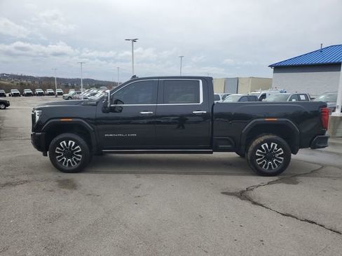 Used 2024 GMC Sierra 2500 Denali Ultimate image 7
