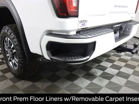 Used 2022 GMC Sierra 2500 AT4 image 32