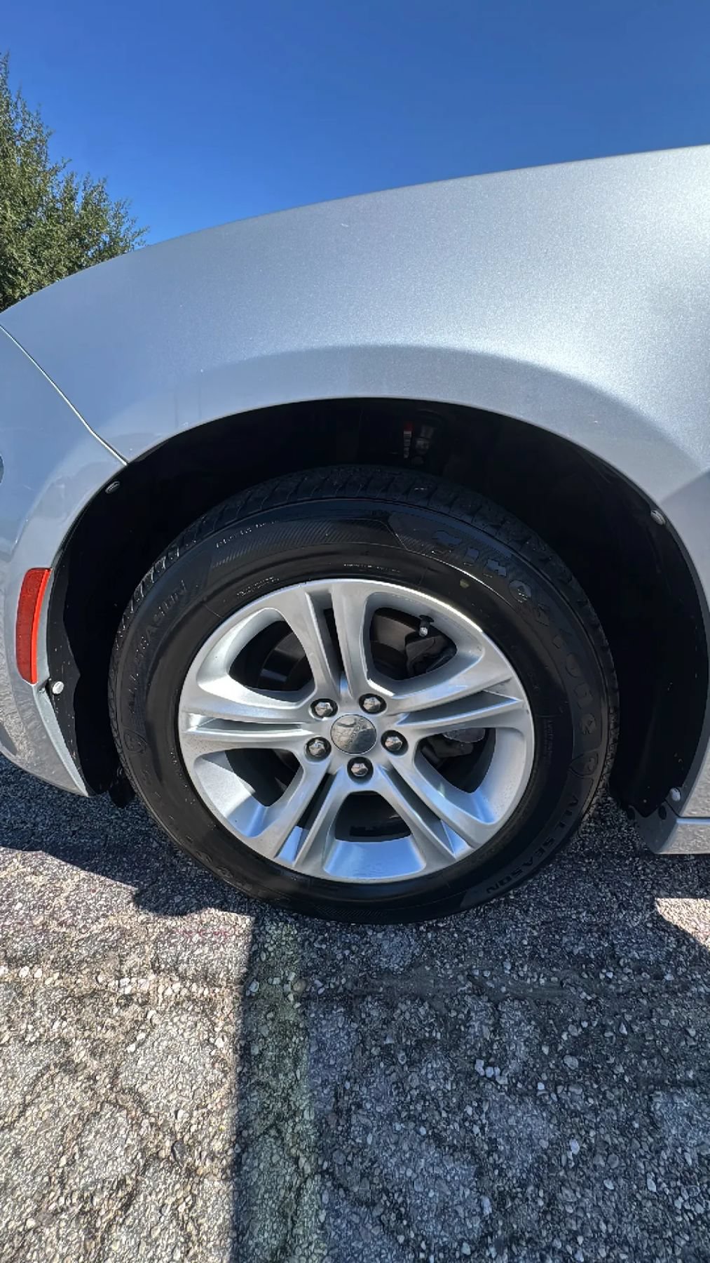 Used 2020 Dodge Charger SXT RWD image 30