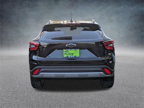 New 2026 Chevrolet Trax LT image 5