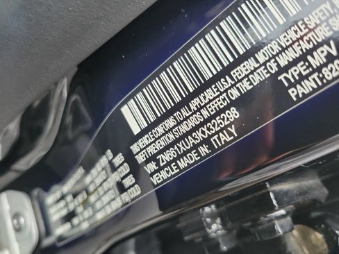 Used 2019 Maserati Levante AWD/4WD image 39