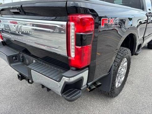 Used 2023 Ford F250 King Ranch w/ Chrome Package AWD/4WD image 15