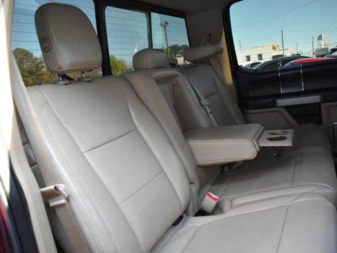 Used 2016 Ford F150 Lariat w/ Equipment Group 502A Luxury image 28