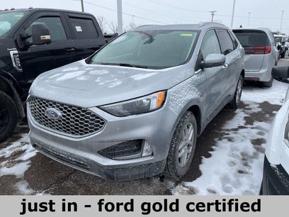 Certified 2023 Ford Edge SEL w/ Convenience Package