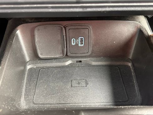 Used 2023 Ford Bronco Badlands AWD/4WD image 38