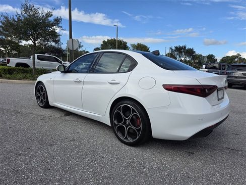 Used 2023 Alfa Romeo Giulia Ti image 29