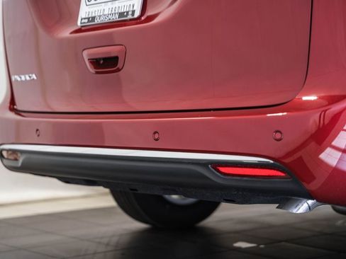 New 2026 Chrysler Pacifica Select image 7