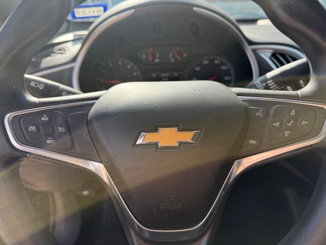 Used 2018 Chevrolet Malibu LS FWD image 20