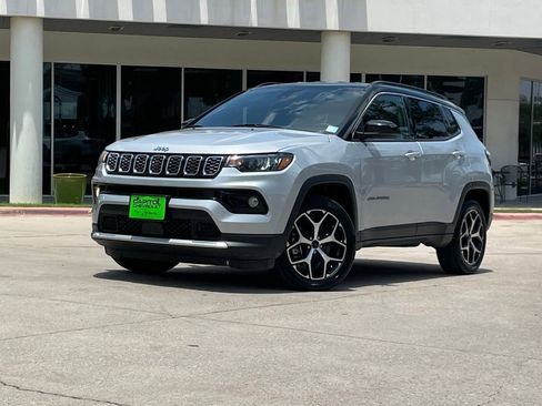 Used 2025 Jeep Compass Limited AWD/4WD image 1