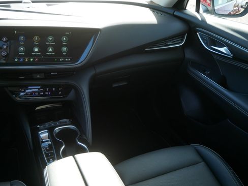 Used 2023 Buick Envision Essence AWD/4WD image 11