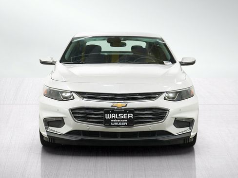 Used 2016 Chevrolet Malibu LT FWD image 8