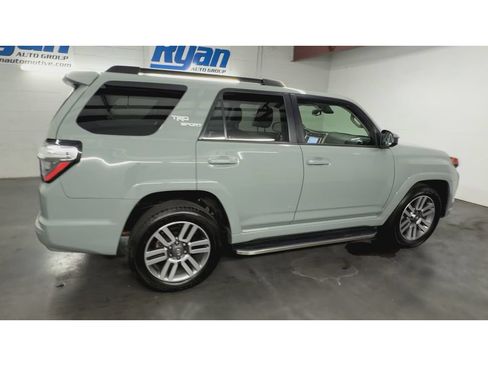 Used 2022 Toyota 4Runner TRD Sport RWD image 9