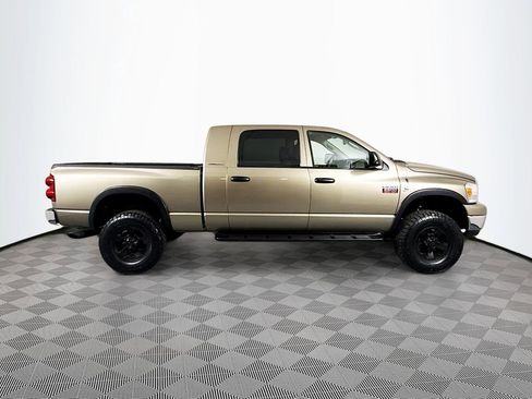 Used 2007 Dodge Ram 2500 Truck SLT w/ Light Group AWD/4WD image 8