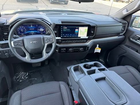 Certified 2023 Chevrolet Silverado 1500 RST w/ Z71 Off-Road Package AWD/4WD image 12