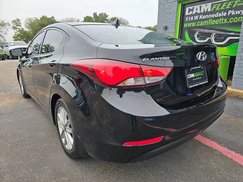 Used 2015 Hyundai Elantra SE w/ Option Group 02 image 7