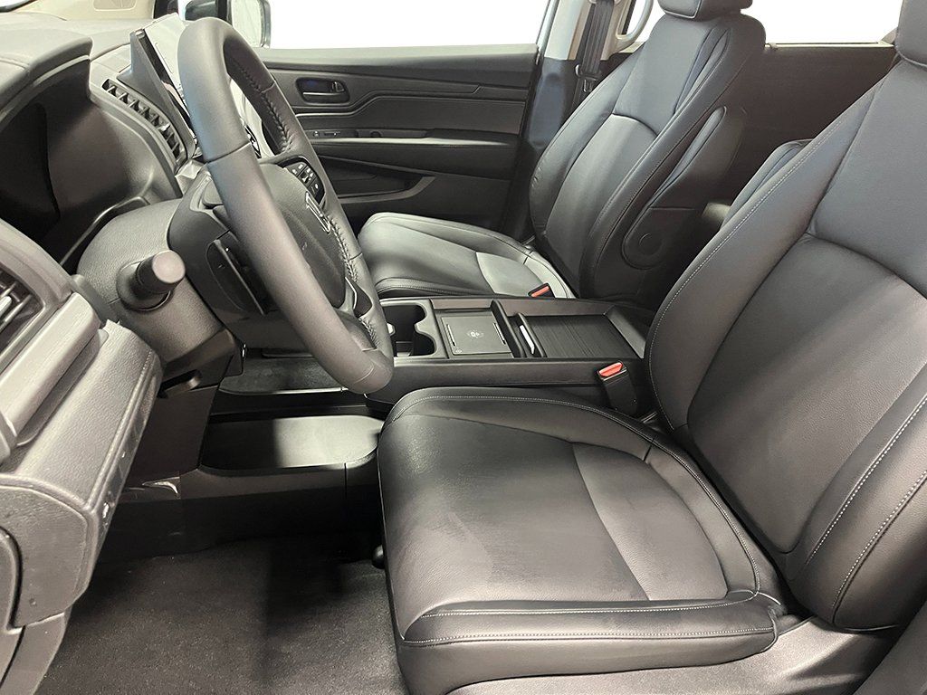 New 2027 Honda Odyssey EX-L image 12