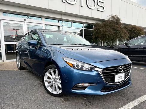 Used 2017 MAZDA MAZDA3 Touring FWD image 1